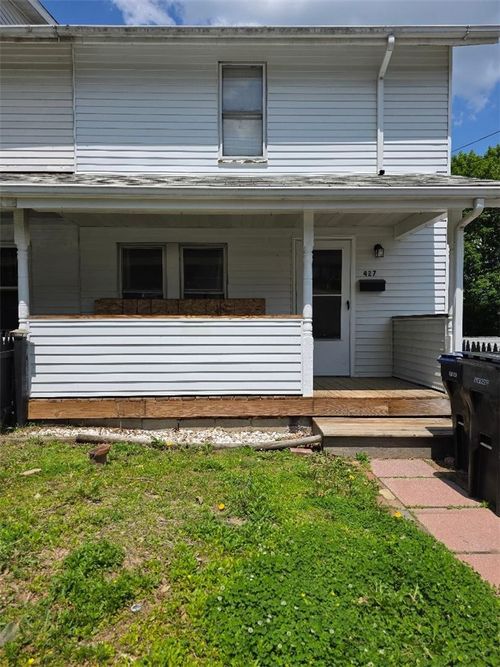 427 Mount Vernon Ave, Coraopolis, PA, 15108-1343 | Card Image