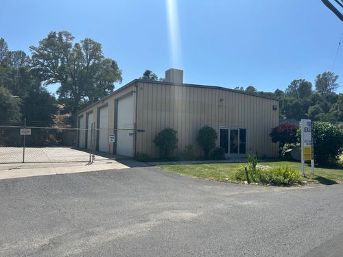14409 Tuolumne Rd, Sonora, CA, 95370-9727 | Card Image