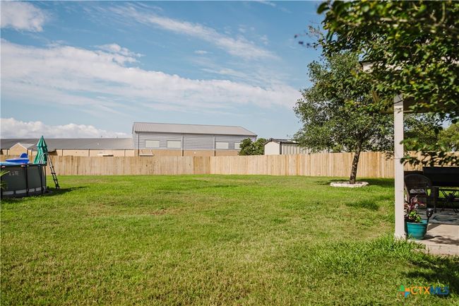 201 Boulder Ridge Dr, House other with 5 bedrooms, 3 bathrooms and null parking in Cuero TX | Image 39