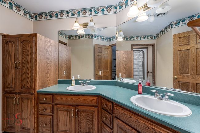 2068 15 Th Rd, House other with 5 bedrooms, 4 bathrooms and 13 parking in Streator IL | Image 23