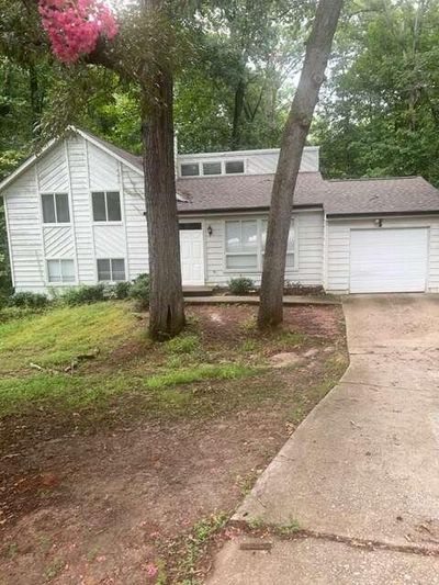 5303 Martins Crossing Road, House other with 4 bedrooms, 2 bathrooms and 1 parking in Stone Mountain GA | Image 1