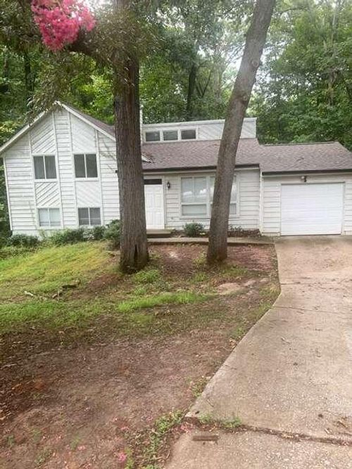 5303 Martins Crossing Road, Stone Mountain, GA, 30088 | Card Image