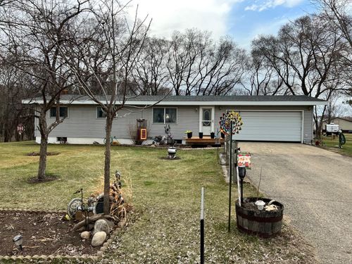 8042 Meades Addition Dr Se, Alexandria, MN, 56308-5325 | Card Image