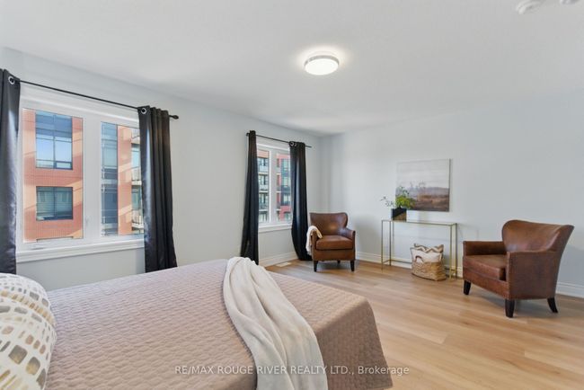 4 Prospect Way, House attached with 3 bedrooms, 3 bathrooms and 1 parking in Whitby ON | Image 40