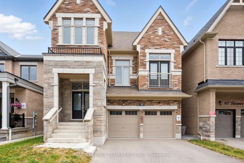 95 Bremner St, Whitby, ON, L1R0P9 | Card Image