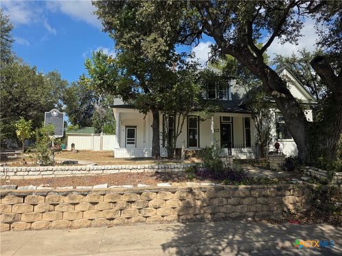 620 S Main St, Belton, TX, 76513-3464 | Card Image