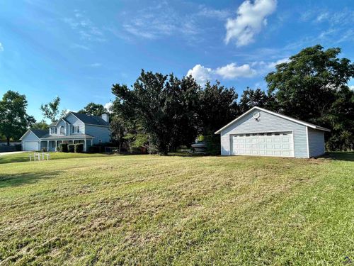 104 Driftwood Ct, Bonaire, GA, 31005-3035 | Card Image