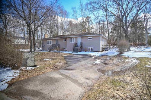 961-963 Charles St, Kentville, NS, B4N2Y5 | Card Image