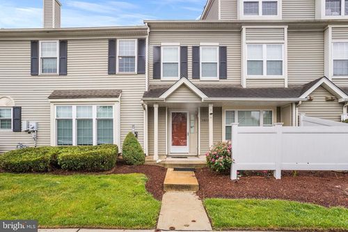 2902 Yarmouth Ln, MOUNT LAUREL, NJ, 08054-6267 | Card Image