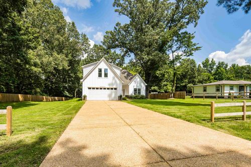 4566 Independent Rd, Bartlett, TN, 38002-9336 | Card Image