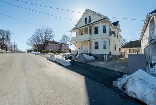 100 Union St, North Andover, MA, 01845 | Card Image