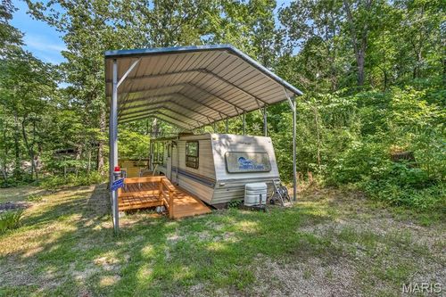 9266 Mohican Dr, French Village, MO, 63036-1362 | Card Image