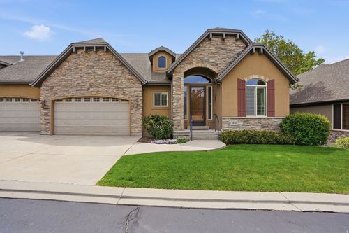 1832 E Peyton Ct, Holladay, UT, 84117-5654 | Card Image