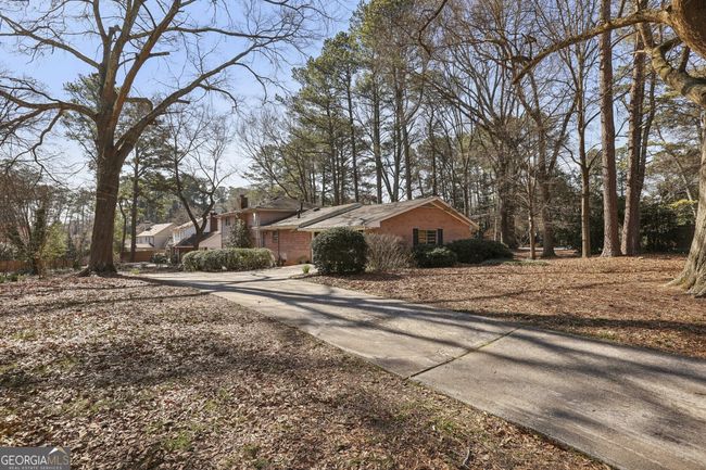4297 Chamblee Dunwoody Rd, House other with 4 bedrooms, 3 bathrooms and null parking in Chamblee GA | Image 35