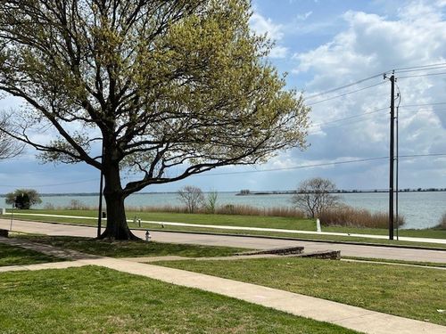 apt-251-5905 Lake Hubbard Pkwy, Garland, TX, 75043-4582 | Card Image