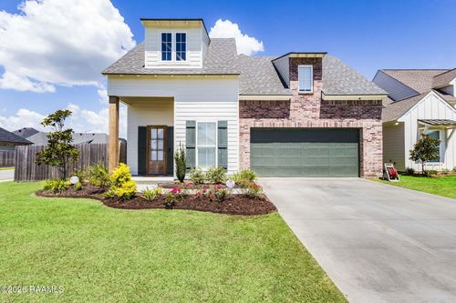 108 Amsterdam Ave, Youngsville, LA, 70592-6873 | Card Image