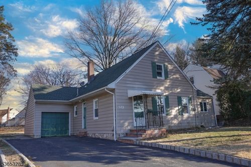 573 Conant St, Hillside, NJ, 07205-2524 | Card Image