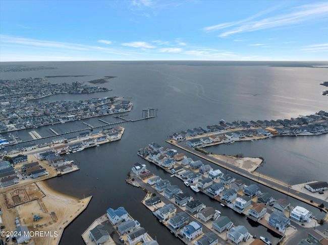 3309 Moonrise Ln, House other with 3 bedrooms, 2 bathrooms and null parking in Lavallette NJ | Image 49