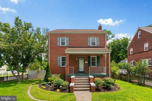 6317 Taylor Rd, RIVERDALE, MD, 20737-1151 | Card Image