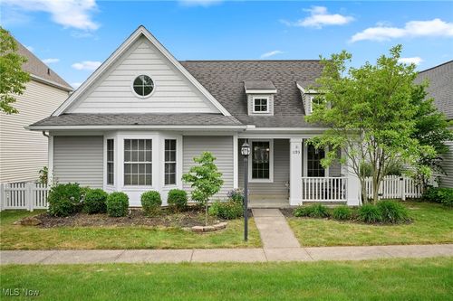 1193 Grove Ln, Medina, OH, 44256-6781 | Card Image