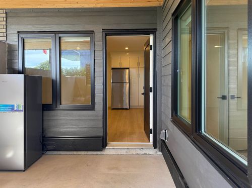 2-901 Jackson Crescent, New Westminster, BC, V3L4S1 | Card Image