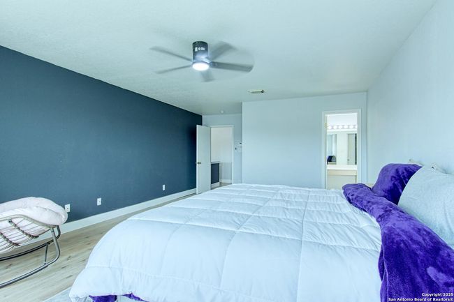 112 Springtree Holw, House other with 4 bedrooms, 3 bathrooms and null parking in Cibolo TX | Image 33
