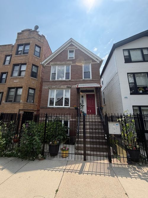 1-2863 Mclean Ave, Chicago, IL, 60647-0699 | Card Image