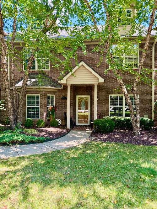 127 Riviera Dr, Georgetown, KY, 40324 | Card Image