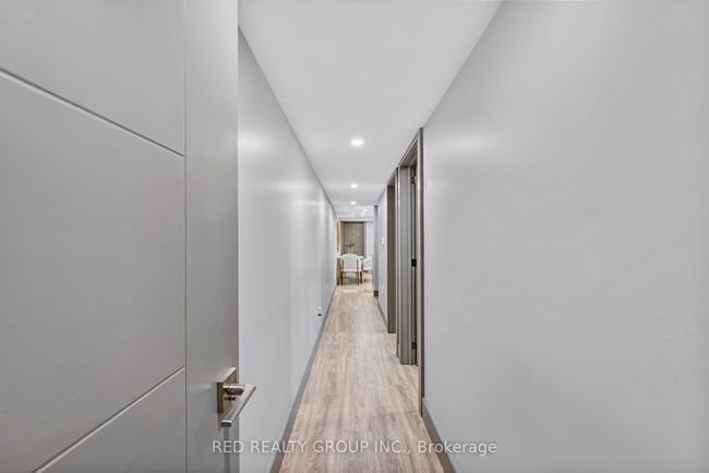 77 Millicent St, Home with 7 bedrooms, 3 bathrooms and null parking in Toronto ON | Image 28