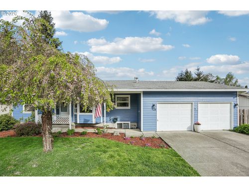 128 N 31st Ave, Cornelius, OR, 97113-8111 | Card Image
