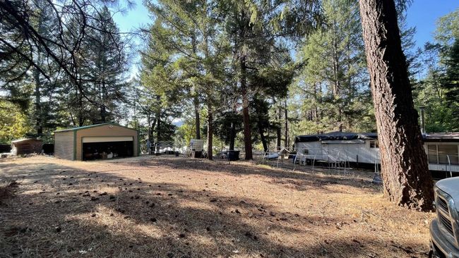 Looking at garage | Image 15