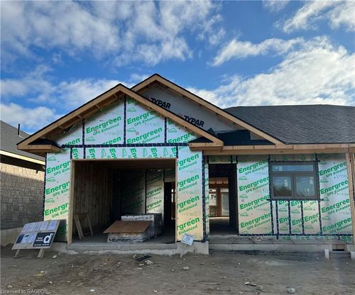 112 Devinwood Ave, Walkerton, ON, N0G2V0 | Card Image