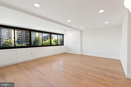 309-n-2510 Virginia Ave Nw, WASHINGTON, DC, 20037-1902 | Card Image