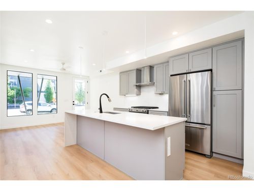 263 S Jackson St, Denver, CO, 80209-3127 | Card Image
