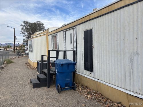 2347 Castle Rock Cir, Bullhead City, AZ, 86442-4604 | Card Image