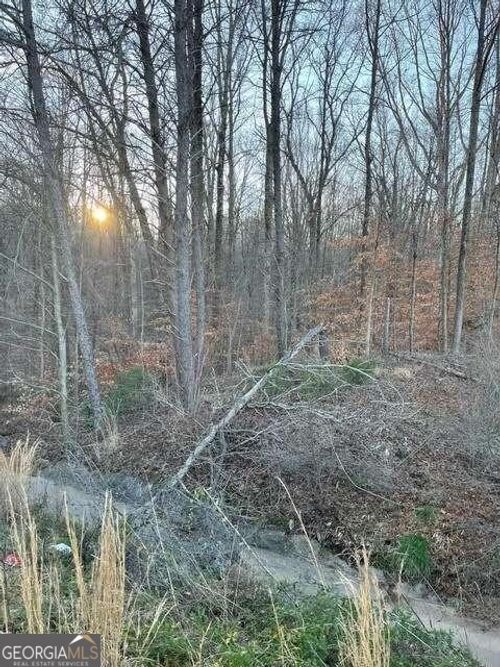 2202 Browns Bridge Rd, GAinesville, GA, 30501-4734 | Card Image