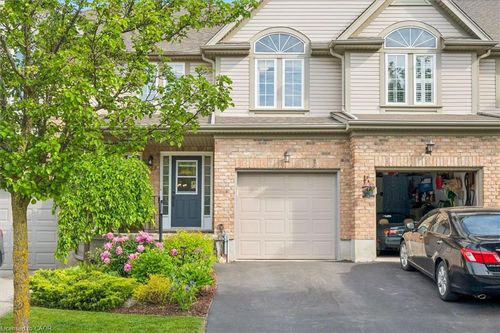 462 Lausanne Cres, Waterloo, ON, N2T2X4 | Card Image