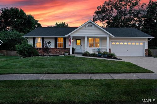 1054 Fawn Ridge Drive, O'Fallon, MO, 63366 | Card Image