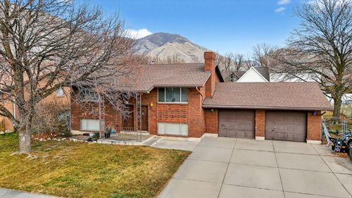 949 S 1060 E, Springville, UT, 84663-2319 | Card Image