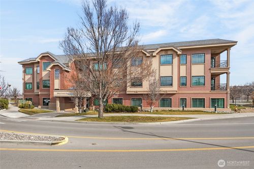 ste-110-1 5th St, Wenatchee, WA, 98801-6644 | Card Image