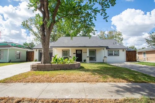1120 Mobile Dr, Pasadena, TX, 77506-4137 | Card Image