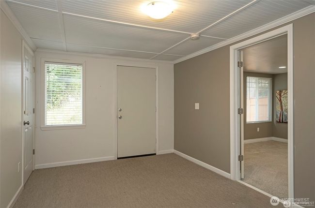 2nd room in rear building | Image 19