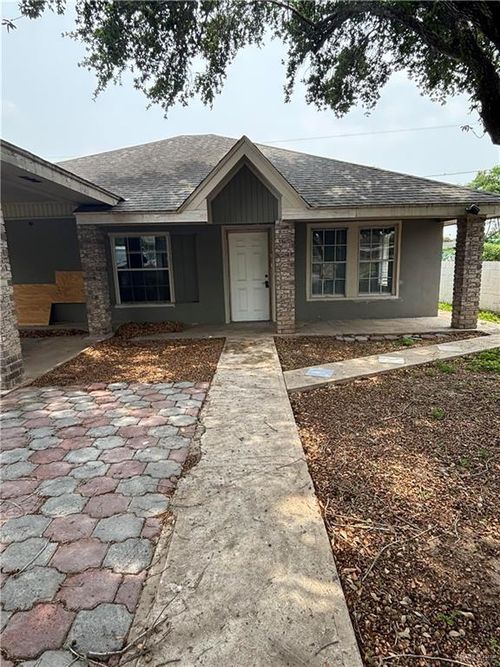 209 Carolina Ave, Mission, TX, 78572-6110 | Card Image