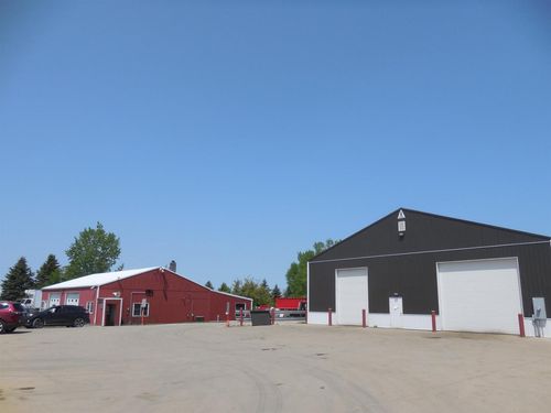 5523 Luxemburg Road, HUMBOLDT, WI, 54229 | Card Image