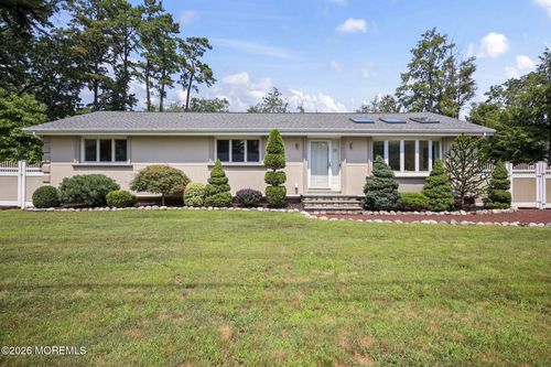 25 Maple St, Spotswood, NJ, 08884-2109 | Card Image