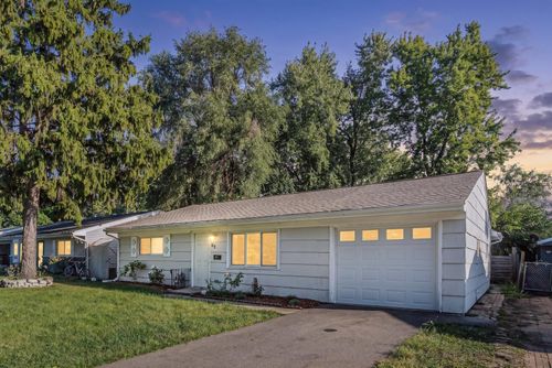 63 W Manchester Dr, Wheeling, IL, 60090-4853 | Card Image