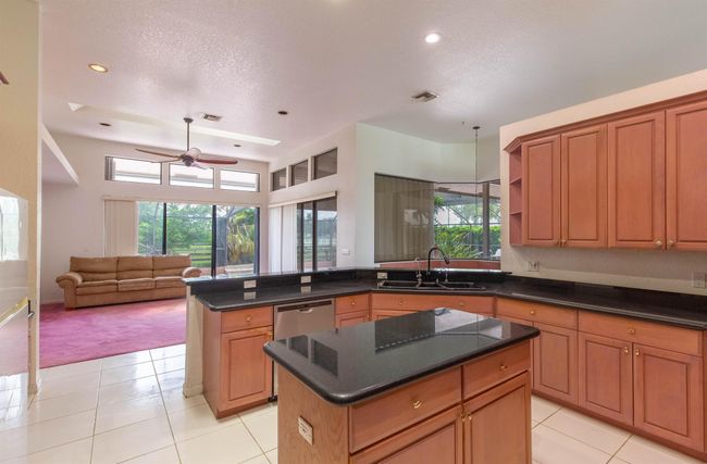 15360 Estancia Lane, House other with 3 bedrooms, 2 bathrooms and null parking in Wellington FL | Image 27