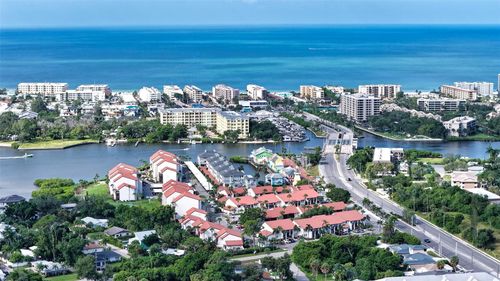 22-102-1622 Stickney Point Rd, SARASOTA, FL, 34231-3749 | Card Image