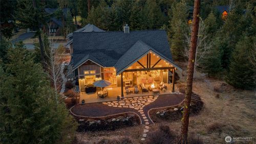 330 Maple Leaf Loop, Cle Elum, WA, 98922-3116 | Card Image
