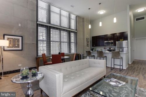 1br-114 E Lexington St, BALTIMORE, MD, 21202-1700 | Card Image